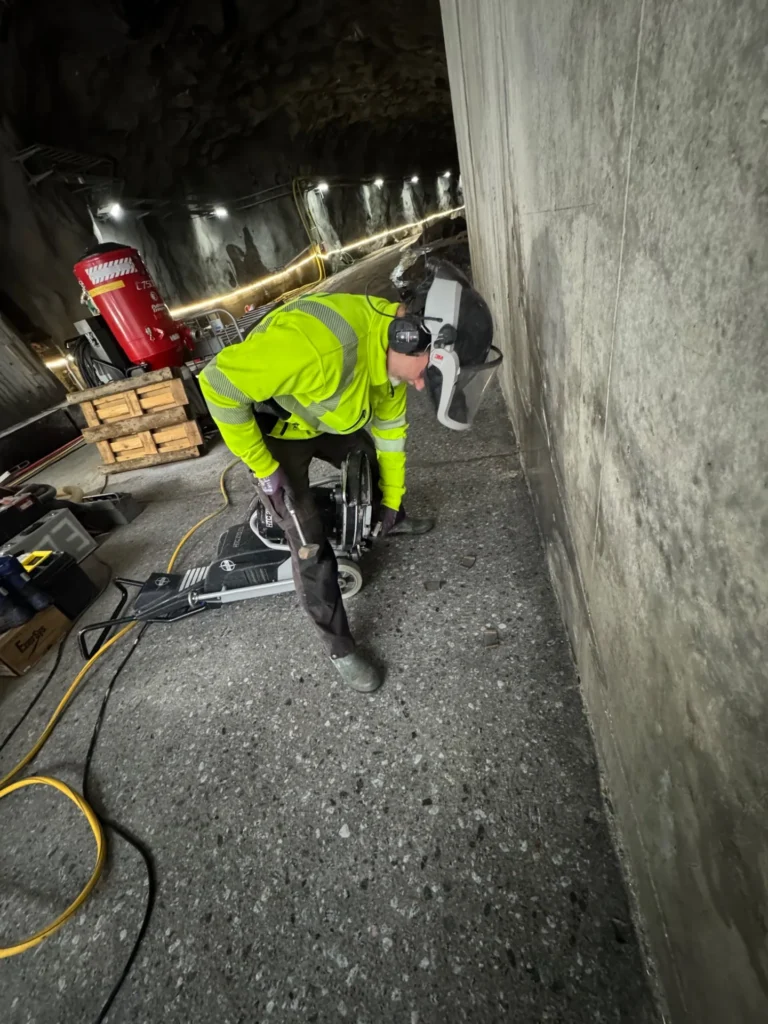 Kantslipning av betonggolv i ventilationsschakt