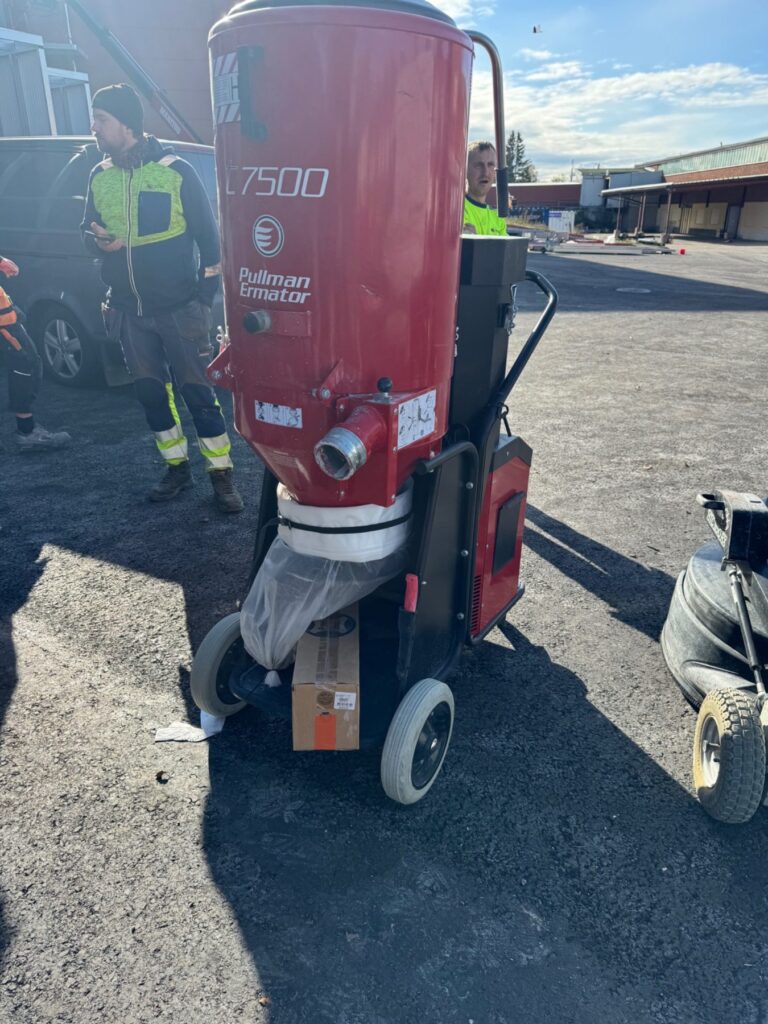 Pullman Ermator T7500 industridammsugare för betongslipning
