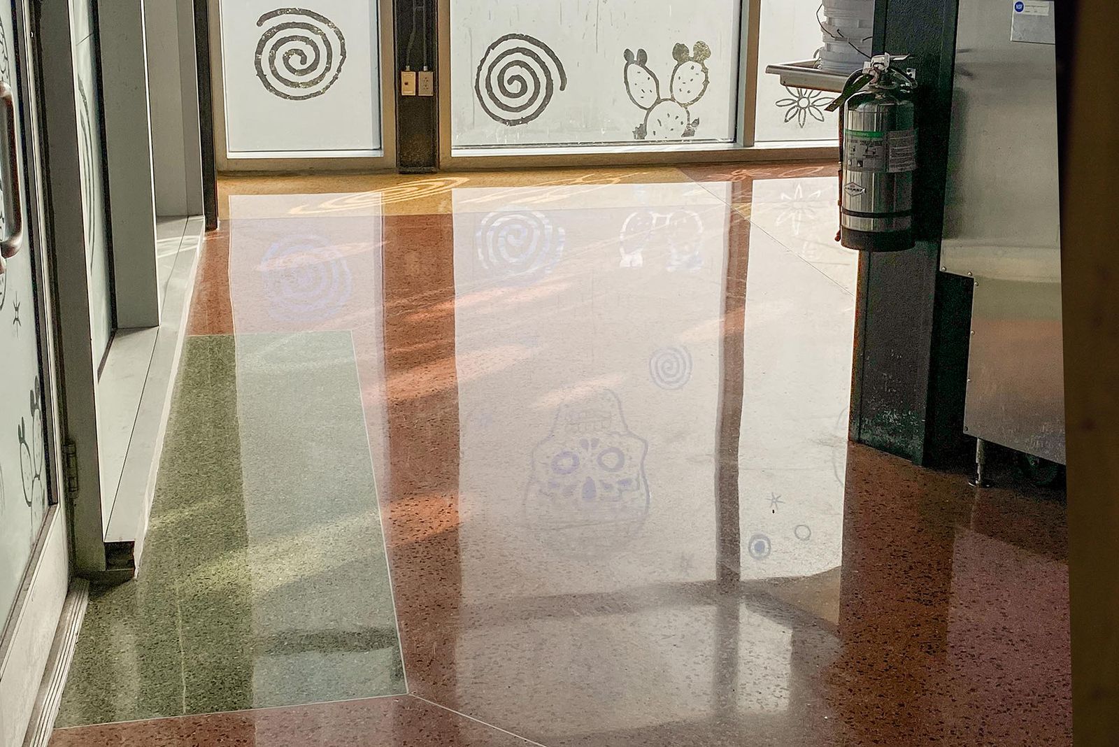 Terrazzogolv efter slipning och polering med RetroFit